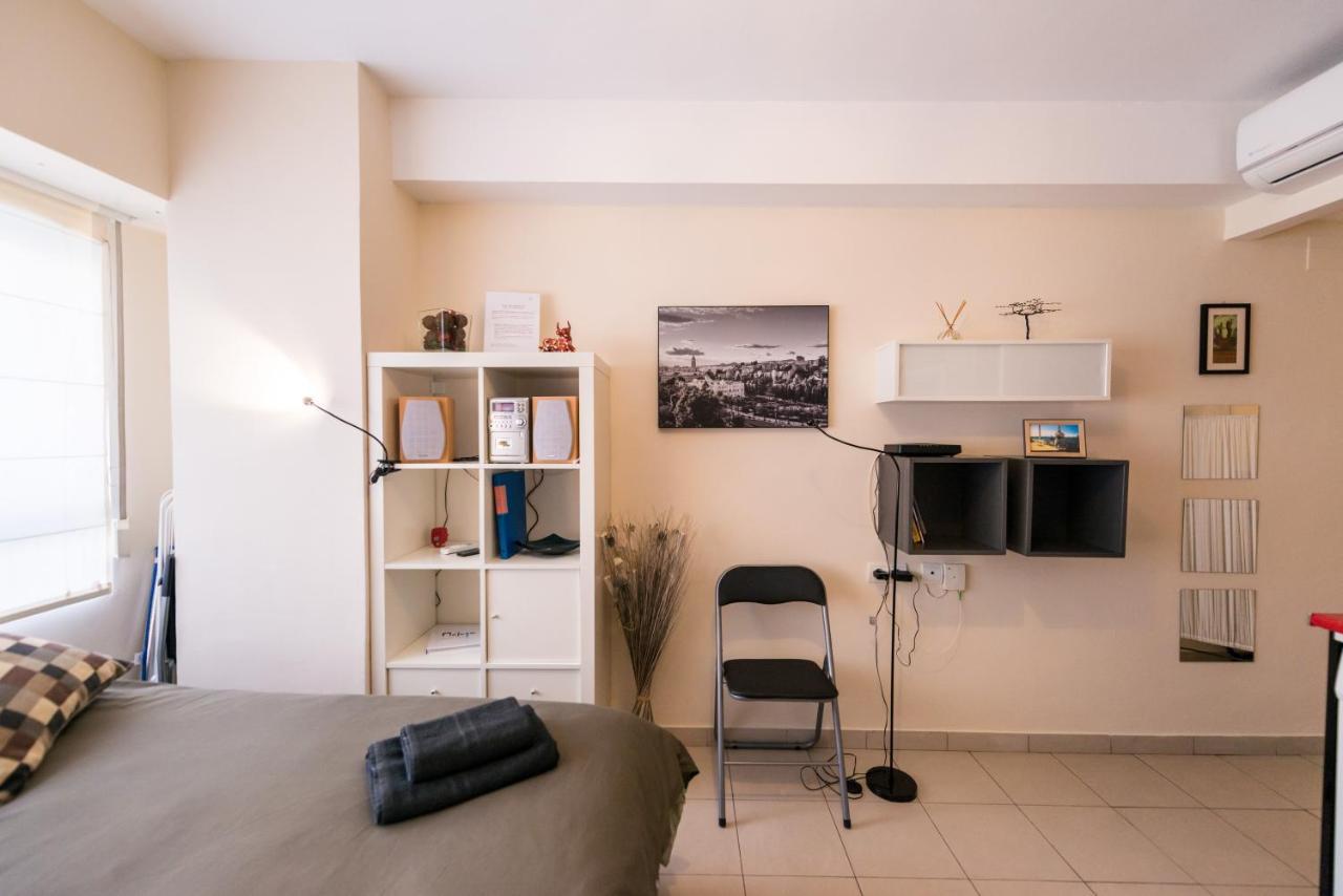 La Casita Malagueta Apartment Malaga Bagian luar foto