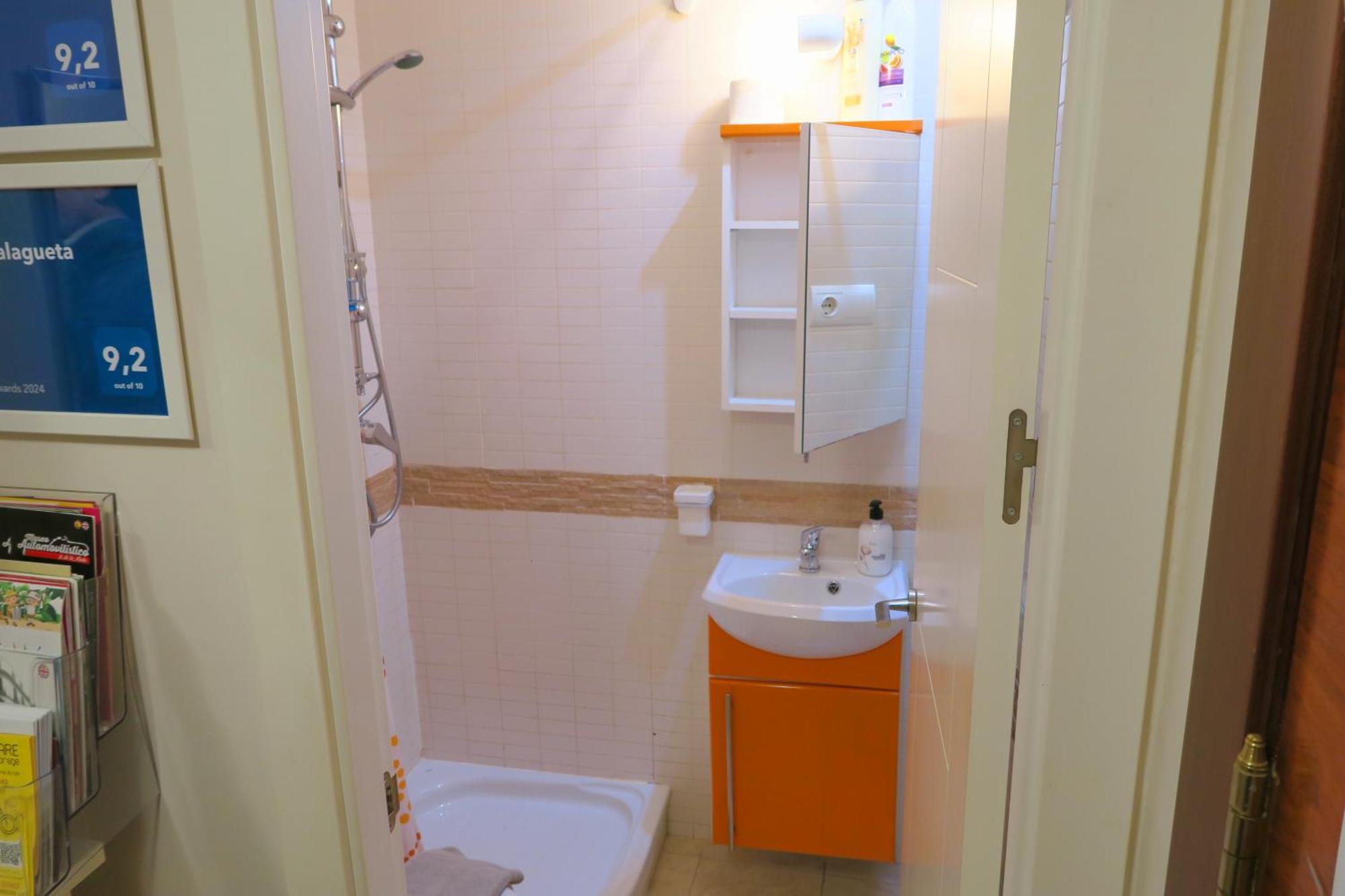 La Casita Malagueta Apartment Malaga Bagian luar foto