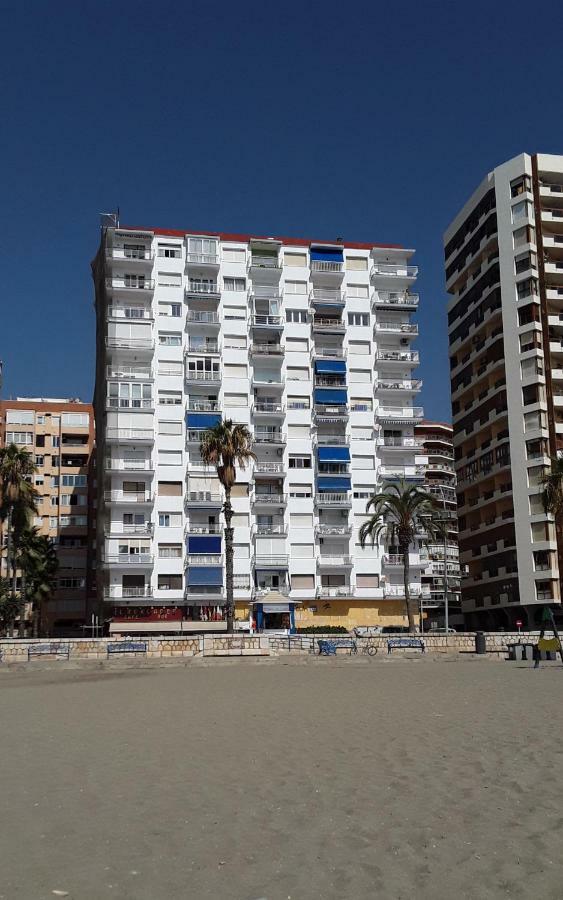 La Casita Malagueta Apartment Malaga Bagian luar foto